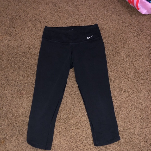 Nike dri fit cropped leggings - Picture 1 of 3